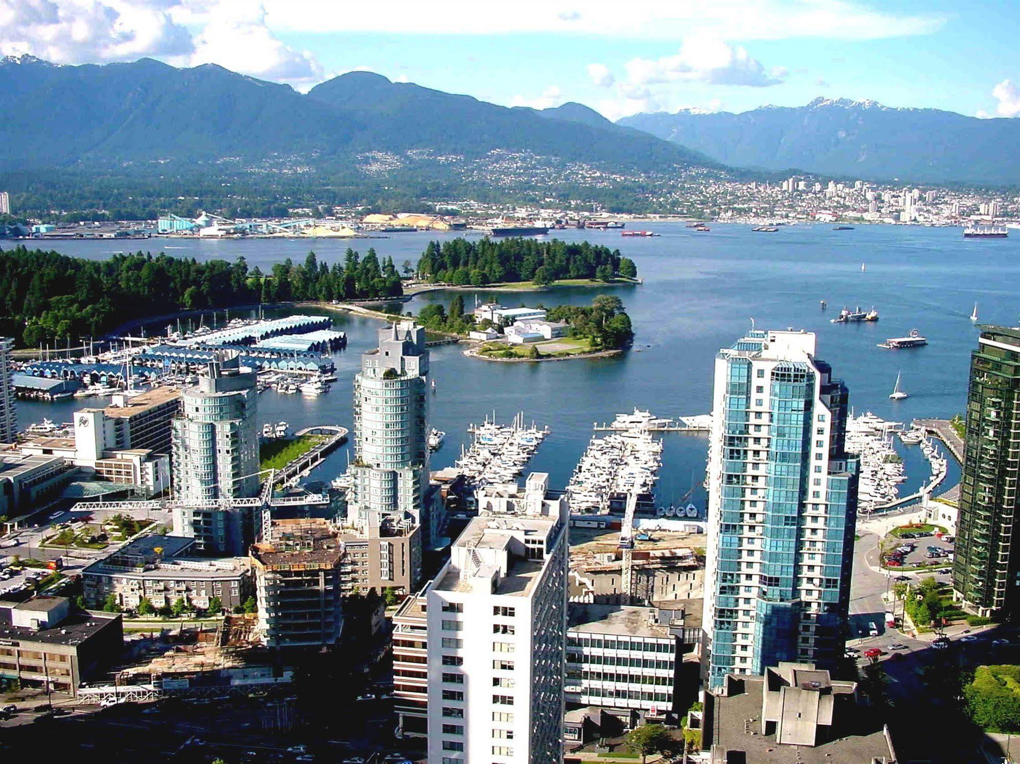 The Empire Landmark Hotel Vancouver Zewnętrze zdjęcie